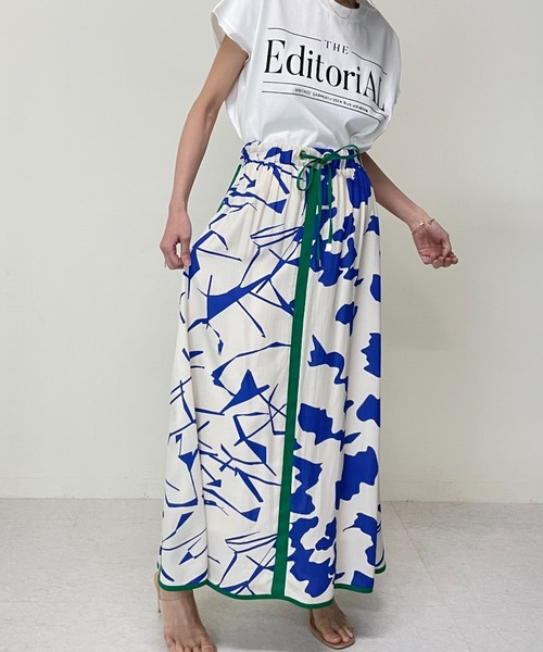 TEVALT(ヴァレット)の「配色オリジナルptSK(スカート・レディース・ベージュ/オフホワイト・38)」の2枚目の写真