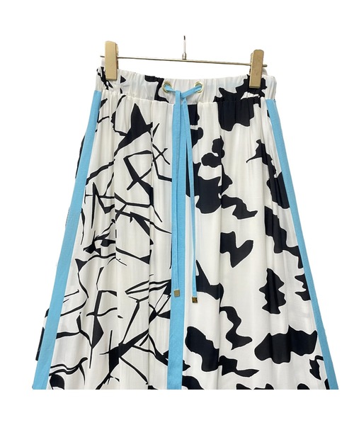 TEVALT(ヴァレット)の「配色オリジナルptSK(スカート・レディース・ベージュ/オフホワイト・38)」の19枚目の写真