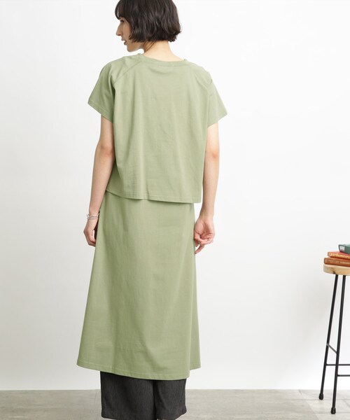 SHOO・LA・RUE(シューラルー)の「◆【接触冷感/2点セット】クロップドT×ノースリーブワンピ(ワンピース・レディース・ブラック/オリーブ/ブルー・02/03)」の7枚目の写真