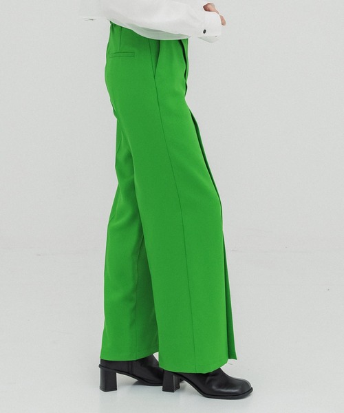 UNITED TOKYO（ユナイテッドトウキョウ）の「サイドプリーツデザインパンツ（その他パンツ・レディース・グリーン/ブラック・1/2）」の6枚目の写真
