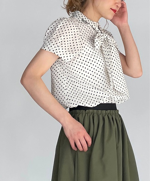 PICCIN（ピッチン）の「サッカードットボウタイブラウス（シャツ/ブラウス・レディース・ブラック/オフホワイト・M）」の4枚目の写真