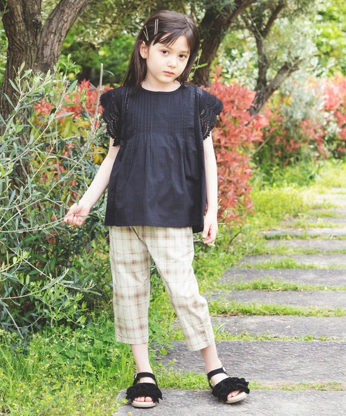 BRANSHES（ブランシェス）の「【India】袖レースブラウス（シャツ/ブラウス・キッズ・ブルー/ブラック/ラベンダー・150/130/140/100/120/110）」の4枚目の写真