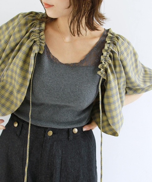 Crisp（クリスプ）の「レーストップタンク（タンクトップ・レディース・ブラック/マスタード/アイボリー/ピンクベージュ・FREE）」の2枚目の写真