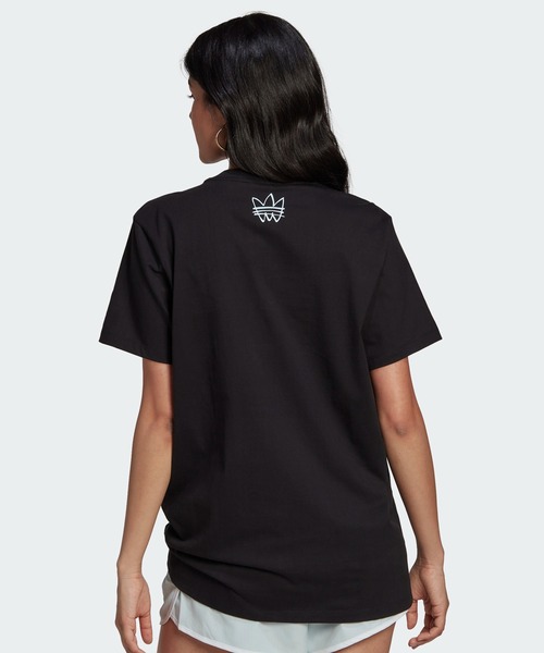 adidas（アディダス）の「Always Original グラフィックTシャツ