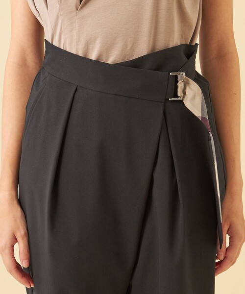 CB CRESTBRIDGE(シービークレストブリッジ)の「ウェザーストレッチラップパンツ(その他パンツ・レディース・ブラック/ライトブルー/ベージュ・M/S)」の7枚目の写真