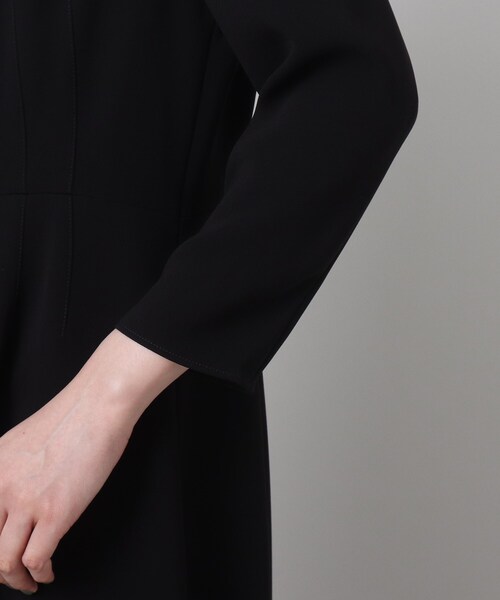 UNTITLED（アンタイトル）の「◆【ママ的シーン＆フォーマルにも】フィット＆フレア きれいめワンピース＜洗える／通勤＞（ワンピース・レディース・ブラック/ネイビー・00/48/44/42/04/01/03/02）」の12枚目の写真