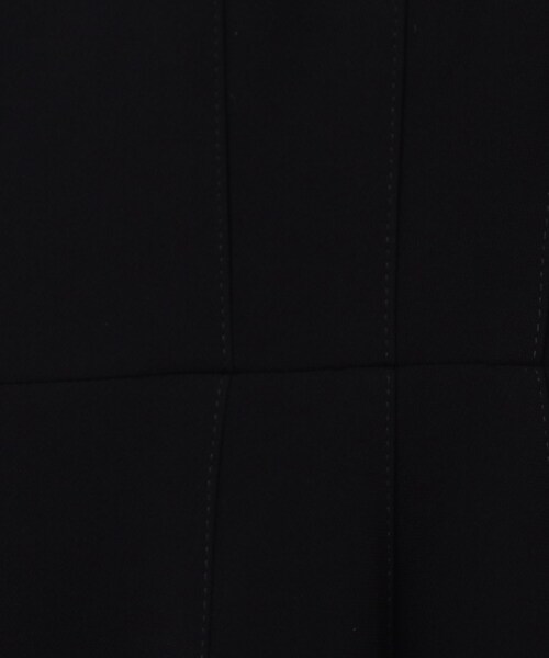 UNTITLED（アンタイトル）の「◆【ママ的シーン＆フォーマルにも】フィット＆フレア きれいめワンピース＜洗える／通勤＞（ワンピース・レディース・ブラック/ネイビー・00/48/44/42/04/01/03/02）」の11枚目の写真