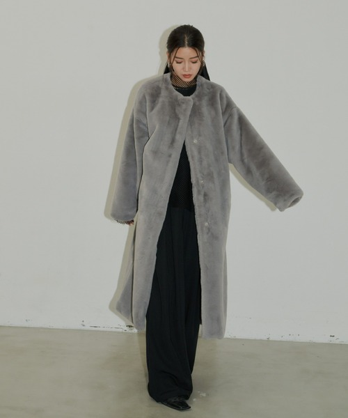 AIC.(エーアイシー)の「フェイクファーノーカラーロングコート(ノーカラーコート・レディース・グレー/ブラウン・FREE)」の11枚目の写真