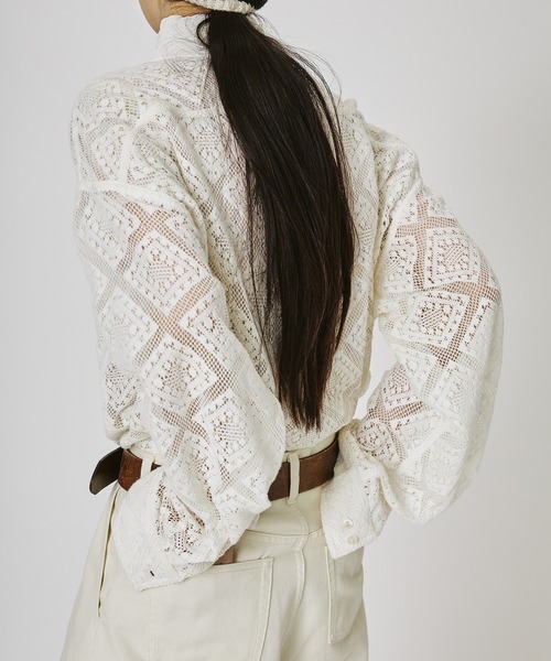 M TO R（ムウトアール）の「［BLOUSE］STANDCOLLAR BIGPOCKET CROCHET L/S SHIRTS（シャツ/ブラウス・レディース・ブラック/キナリ・FREE）」の15枚目の写真