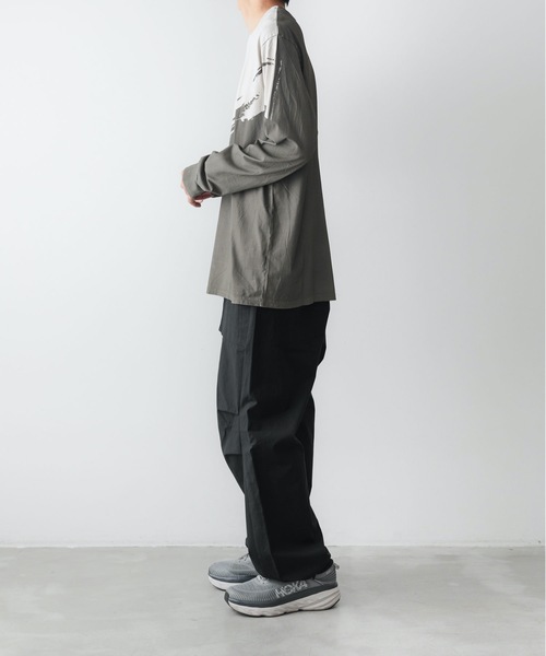 ATTACHMENT（アタッチメント）の「59/2コンパクト天竺 プリント L/S 