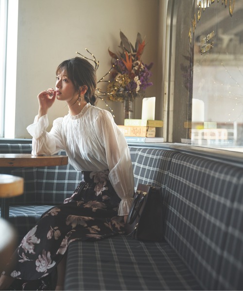 PROPORTION BODY DRESSING（プロポーションボディドレッシング）の「フラワープリントギャザースカート / 1212220914（スカート・レディース・ブラウン/ブラック/グレー・MEDIUM/SMALL）」の2枚目の写真