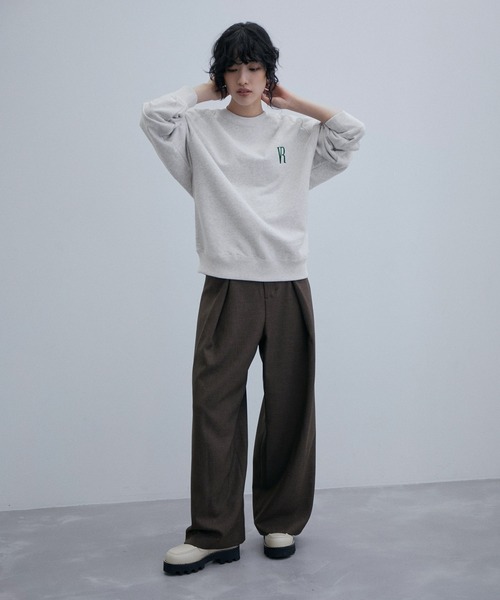 ADAM ET ROPE'(アダムエロペ)の「【VIOLETTE ROOM】別注 SWEAT SHIRT(スウェット・レディース・グレー/ピンク・FREE)」の5枚目の写真