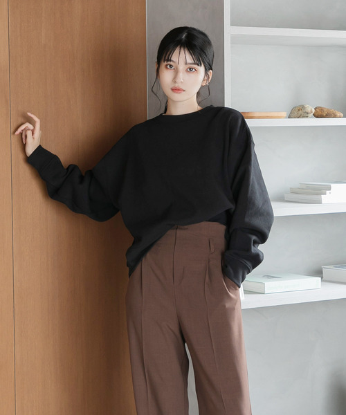 Dita Muaj.（ディータムアージュ）の「【ZOZO限定】Muaj.カラースキーム 裏起毛トレーナー（スウェット・レディース・ホワイト/チャコールグレー/ブラック/ベージュ/ブラウン・M/L）」の13枚目の写真