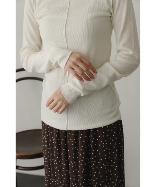 SENSE OF PLACE by URBAN RESEARCH（センスオブプレイスバイアーバンリサーチ）の「『UR TECH』リブハイネックトップ（Tシャツ/カットソー・レディース・オレンジ/ライトブルー/ブラック/アイボリー/ピンク/ブラウン・ONE）」の9枚目の写真