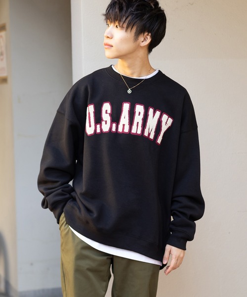 SlashDate(スラッシュデイト)の「カレッジロゴサガラ刺繍クルーネックスウェット/ビッグシルエット/裏起毛/ユニセックス(スウェット・メンズ・グリーン/キナリ/グリーン系その他/パープル/アッシュグレー/ブラック・M/L/XL)」の20枚目の写真