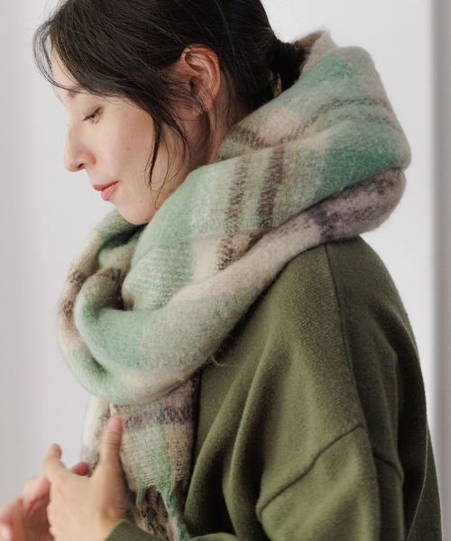 LEPSIM（レプシィム）の「フリンジモチモチストール　294851（ストール/ショール・レディース・ライトグレー/オレンジ/グリーン/アイボリー/ホワイト系その他/ベージュ系その他・ONE SIZE）」の9枚目の写真