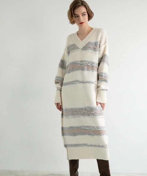fifth（フィフス）の「デザイン編みVネックニットワンピース（ワンピース・レディース・オフホワイト・M/S）」の14枚目の写真