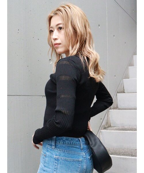 MURUA（ムルーア）の「シアーボーダーポロシャツ（ポロシャツ・レディース・ブラック/ブルー/オレンジ・FREE）」の9枚目の写真