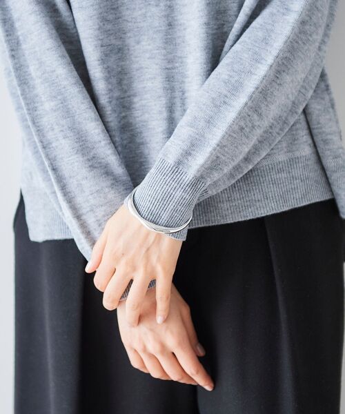 le.coeur blanc（ルクールブラン）の「ニュアンスメタルバングル（バングル/リストバンド・レディース・シルバー/ゴールド・FREE）」の7枚目の写真