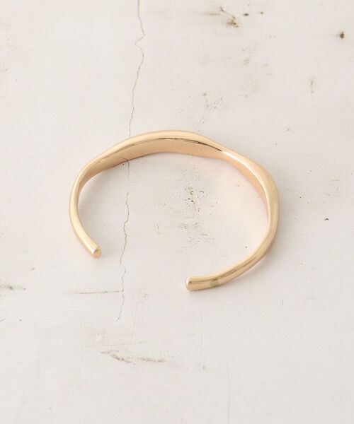 le.coeur blanc（ルクールブラン）の「ニュアンスメタルバングル（バングル/リストバンド・レディース・シルバー/ゴールド・FREE）」の12枚目の写真