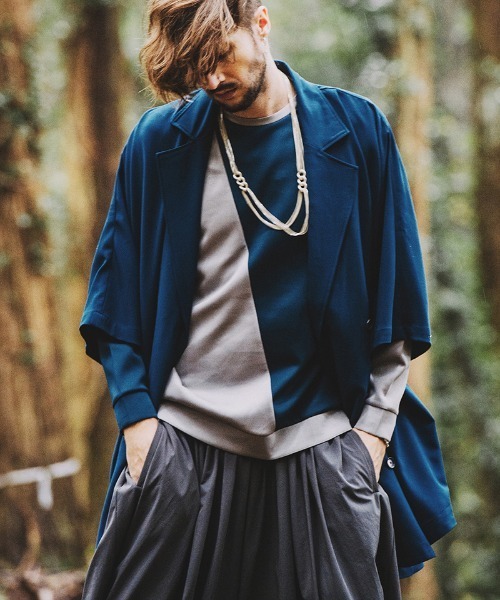 NO ID.(ノーアイディ)の「msw1250-ボンディング切替ドルマンスリーブPO スウェット(スウェット・メンズ・ベージュ/ブルーグリーン/ネイビー/ブラック・1/2)」の10枚目の写真