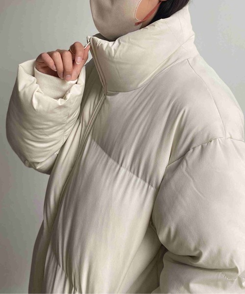 CPCM（シーピーシーエム）の「ストレッチスタンド中綿ブルゾン（ダウンジャケット/コート・メンズ・アイボリー/チャコールグレー/グレイッシュベージュ・MEDIUM/LARGE）」の10枚目の写真
