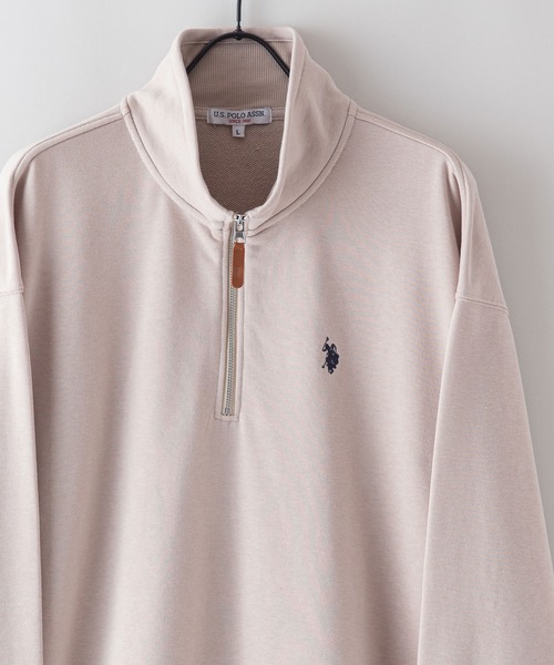 【U.S.POLO ASSN./ユーエスポロアッスン】ワンポイントブランドロゴ刺繍 裏毛 ハーフジップ スウェット（スウェット）｜U.S. POLO ASSN.（ユーエスポロアッスン）