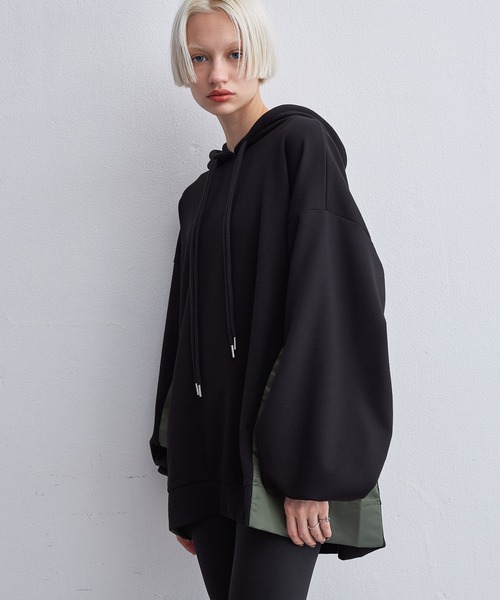 casane（カサネ）の「ビックシルエットフーディ（パーカー・レディース・ブラック/ダークグレー・FREE）」の21枚目の写真