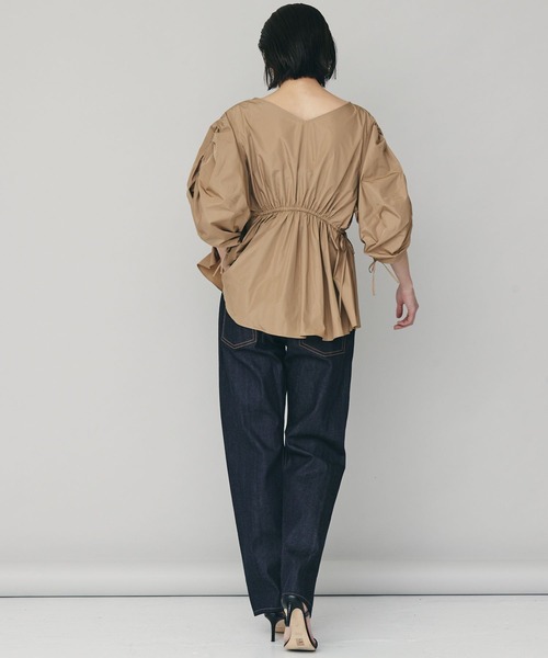 Curensology（カレンソロジー）の「Curensology(カレンソロジー)/ギャザースリーブブラウス（シャツ/ブラウス・レディース・ベージュ/ネイビー・FREE）」の19枚目の写真