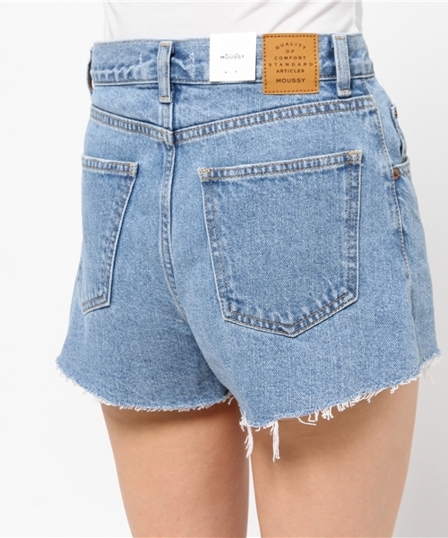 MOUSSY（マウジー）の「DENIM S/PT（デニムパンツ・レディース・ホワイト/ライトブルー・2/1/0）」の14枚目の写真