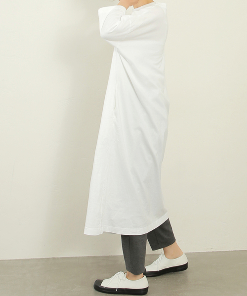 journal standard luxe サテンクルーネックスリットワンピース journal standard luxeサテンクルーネックスリットワンピース