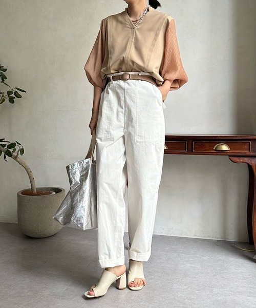 【DouDou】定価¥13200完売品 /バックボタン袖シアーブラウス DouDou（ドゥドゥ）の「バックボタン袖シアーブラウス（シャツ