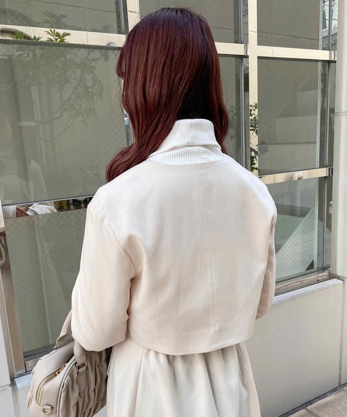 one after another NICE CLAUP（ワンアフターアナザーナイスクラップ）の「【スタッフ考案】ハートボタンショートジャケット（ノーカラージャケット・レディース・グレー/アイボリー/ピンク・FREE）」の14枚目の写真