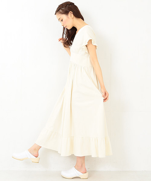 CAROLINA GLASER(カロリナ グレイサー)の「CAROLINA GLASER / カットソーマキシワンピース(ワンピース・レディース・ブラック/クリーム・ONE SIZE)」の7枚目の写真