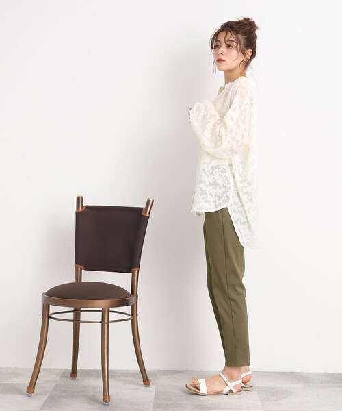 SHOO・LA・RUE（シューラルー）の「◆【UV】1本は揃えておきたい ベーシック スキニーパンツ（その他パンツ・レディース・ベージュ/カーキ/ブラック/ブルー/オフホワイト・01/02/03/04/05/10）」の19枚目の写真