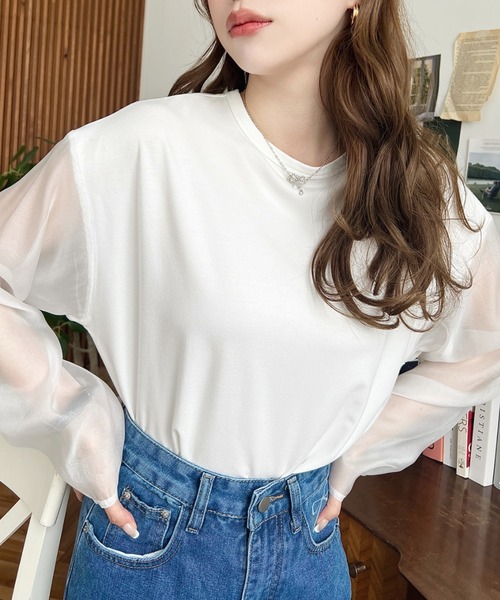 moment+(モーメントプラス)の「シアースリーブロングTシャツ(Tシャツ/カットソー・レディース・オフホワイト/ブラック・M/L)」の10枚目の写真