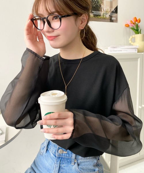 moment+(モーメントプラス)の「シアースリーブロングTシャツ(Tシャツ/カットソー・レディース・オフホワイト/ブラック・M/L)」の4枚目の写真