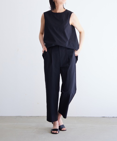 for/c（フォーシー）の「[高身長向けサイズ有]ドライタックテーパードパンツ【サスティナブル】（スラックス・レディース・ネイビー/ベージュ/ブラック/チャコール・LL/L/S/M/TM）」の5枚目の写真