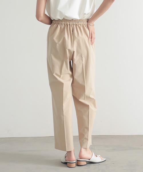 for/c（フォーシー）の「[高身長向けサイズ有]ドライタックテーパードパンツ【サスティナブル】（スラックス・レディース・ネイビー/ベージュ/ブラック/チャコール・LL/L/S/M/TM）」の20枚目の写真