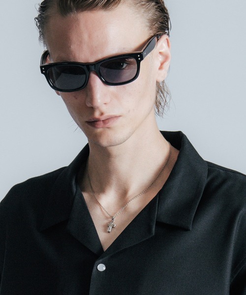 CRIMIE（クライミー）の「LETTER RIBBON CROSS SILVER NECKLACE / レターリボン クロス シルバー ネックレス（ネックレス・メンズ・シルバー・ONE SIZE）」の9枚目の写真