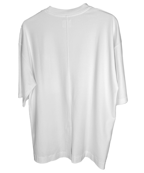 FORTUNA HOMME（フォルトゥナオム）の「FORTUNAHOMME Clear Ponti Tailored Tee（Tシャツ/カットソー・メンズ・ブラック/ホワイト・2/1）」の7枚目の写真