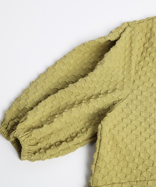 SUGAR BISKET（シュガービスケット）の「ジャガードペプラムブラウス（シャツ/ブラウス・レディース・黄緑系/ベージュ/ホワイト/ブラック・フリー）」の17枚目の写真