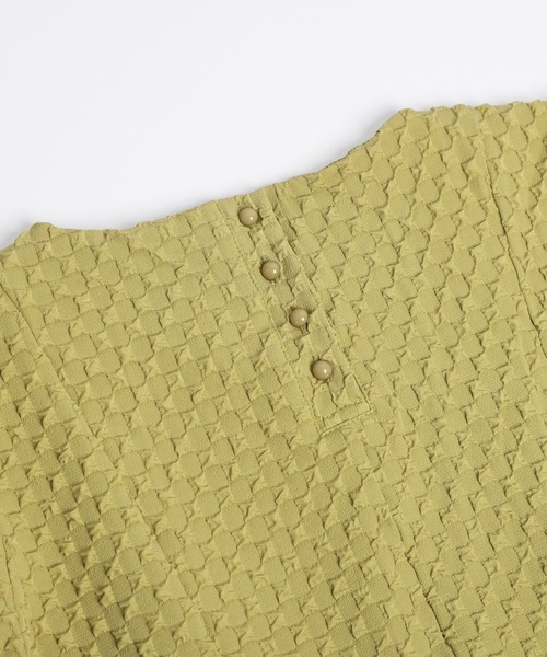 SUGAR BISKET（シュガービスケット）の「ジャガードペプラムブラウス（シャツ/ブラウス・レディース・黄緑系/ベージュ/ホワイト/ブラック・フリー）」の20枚目の写真