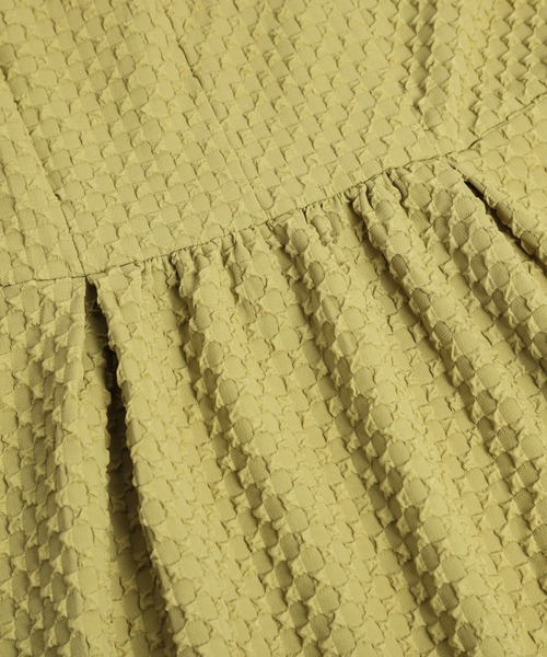 SUGAR BISKET（シュガービスケット）の「ジャガードペプラムブラウス（シャツ/ブラウス・レディース・黄緑系/ベージュ/ホワイト/ブラック・フリー）」の22枚目の写真