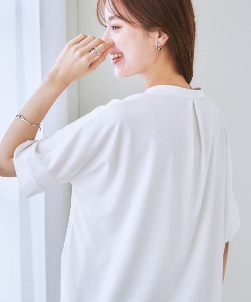7days Life Styling(セブンデイズライフスタイリング)の「ブラウス見えシルケットポンチスキッパーチュニックカットソートップス(Tシャツ/カットソー・レディース・グレイッシュベージュ/ブラック/オフホワイト/ブルーグレー/ミント・M/LL/S/L)」の6枚目の写真