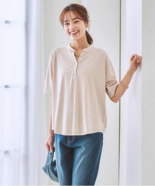 7days Life Styling(セブンデイズライフスタイリング)の「ブラウス見えシルケットポンチスキッパーチュニックカットソートップス(Tシャツ/カットソー・レディース・グレイッシュベージュ/ブラック/オフホワイト/ブルーグレー/ミント・M/LL/S/L)」の19枚目の写真