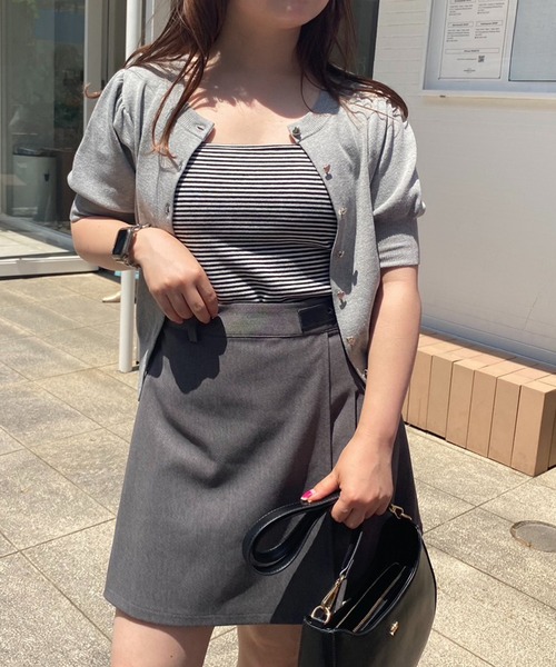 one after another NICE CLAUP（ワンアフターアナザーナイスクラップ）の「ハートボタン前後2wayニット（カーディガン/ボレロ・レディース・ブラック/オフホワイト/ピンク/杢グレー・FREE）」の16枚目の写真