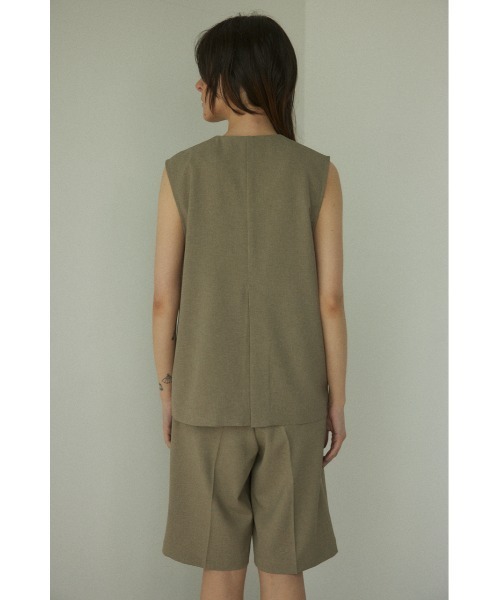 BLACK BY MOUSSY(ブラックバイマウジー)の「long slit vest(ロングスリットベスト)(ベスト・レディース・ベージュ/ブラック・FREE)」の22枚目の写真