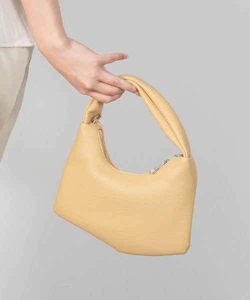 Amiur（エミレ）の「2way handle base bag（ショルダーバッグ・レディース・イエロー系その他/アイボリー/ブラック・FREE）」の9枚目の写真
