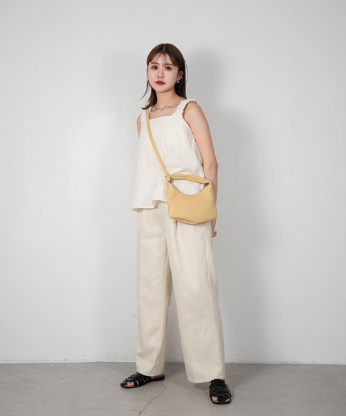 Amiur（エミレ）の「2way handle base bag（ショルダーバッグ・レディース・イエロー系その他/アイボリー/ブラック・FREE）」の15枚目の写真